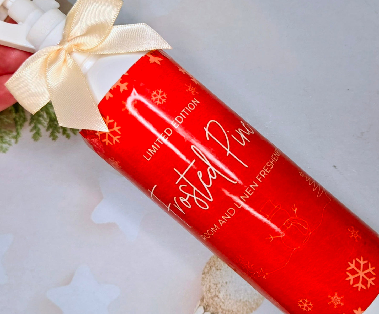 Frosted Pine Christmas room and linen freshener 🌲🎁🤶