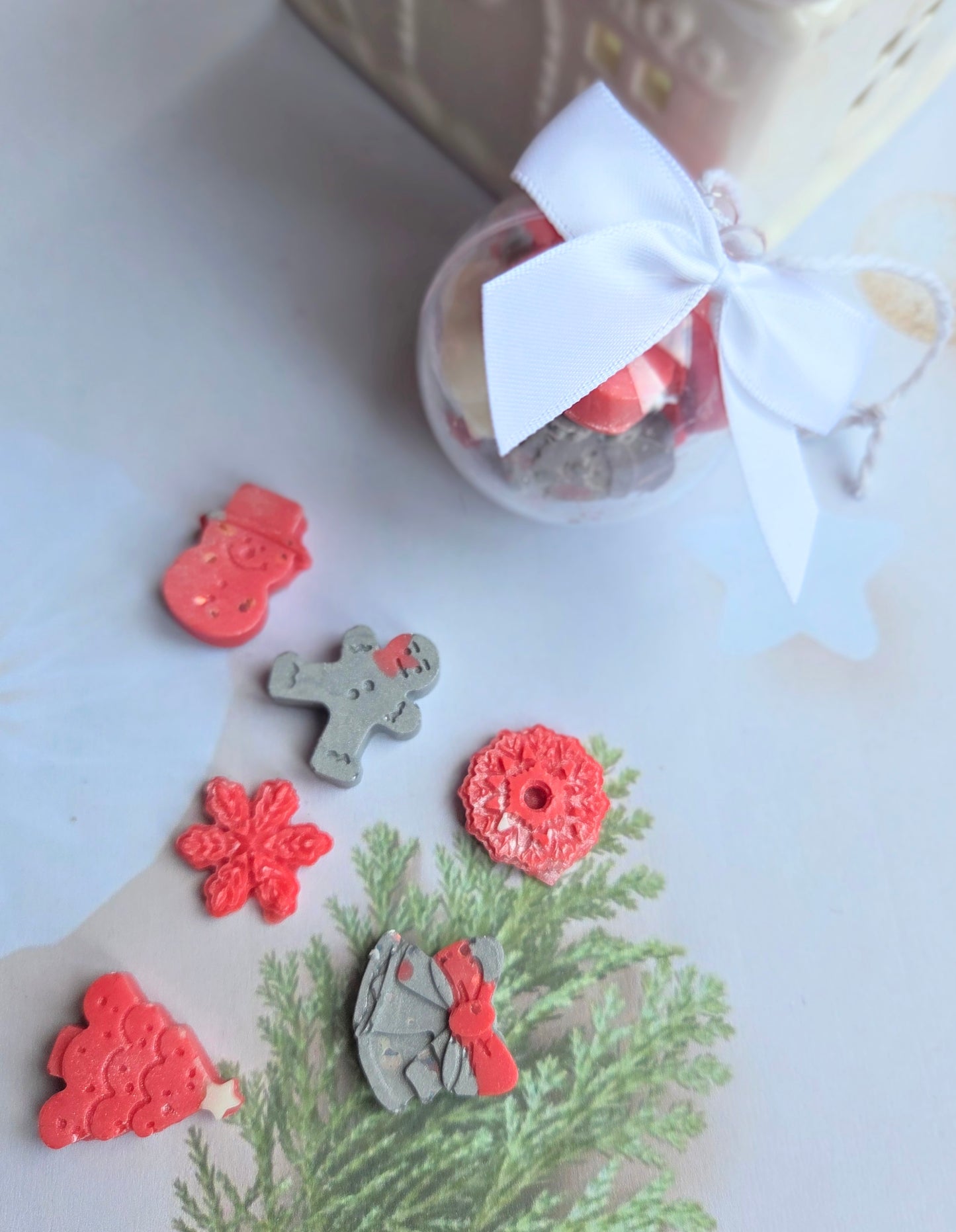 Mini bauble 🎁❤️