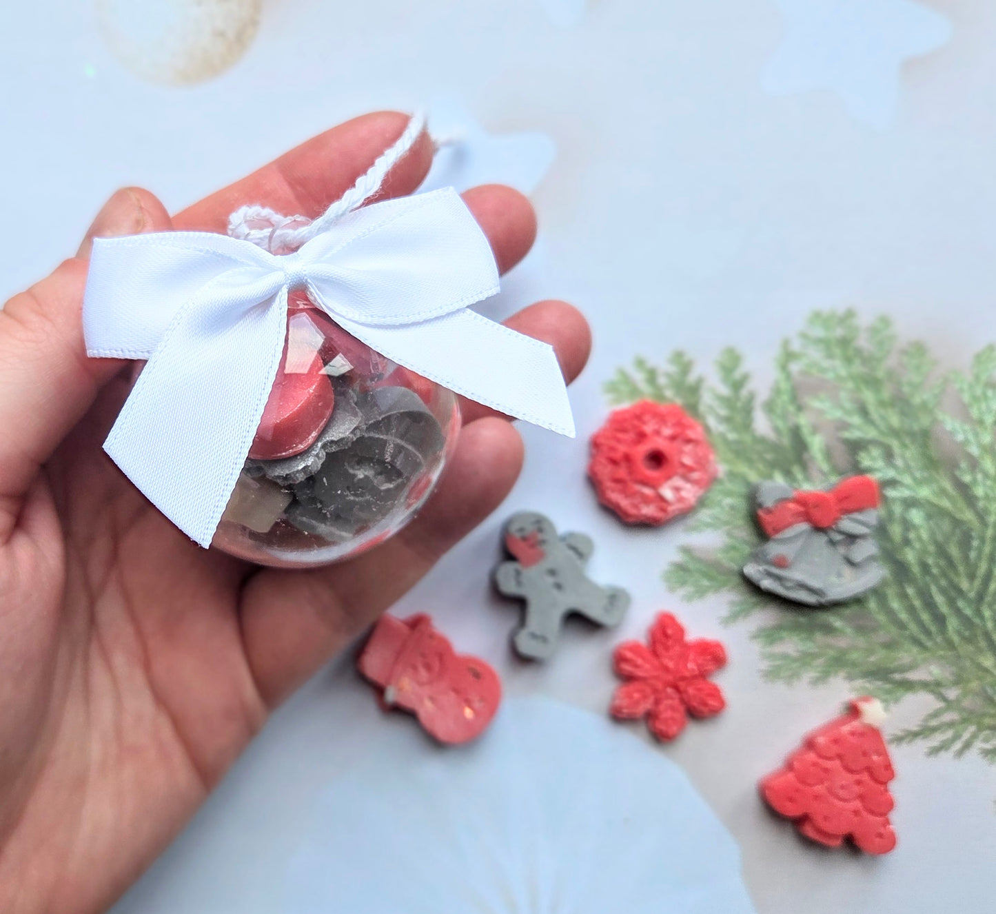 Mini bauble 🎁❤️