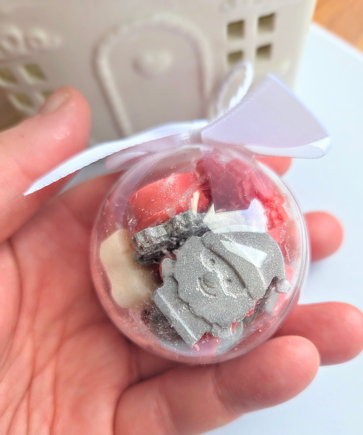 Mini bauble 🎁❤️