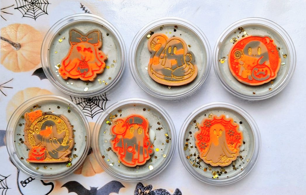 Autumn shot pots